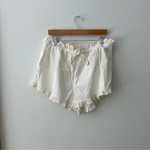 Doen Cream Eyelet Lace-Trim Lounge Shorts